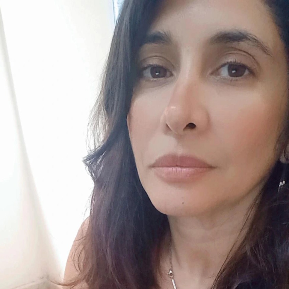 Contadora en Neuquén Georgina Zelarayán Contadora en Neuquén Georgina Zelarayán